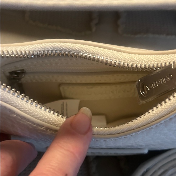 Mario Valentino Off White Shoulder Bag - Picture 11 of 11